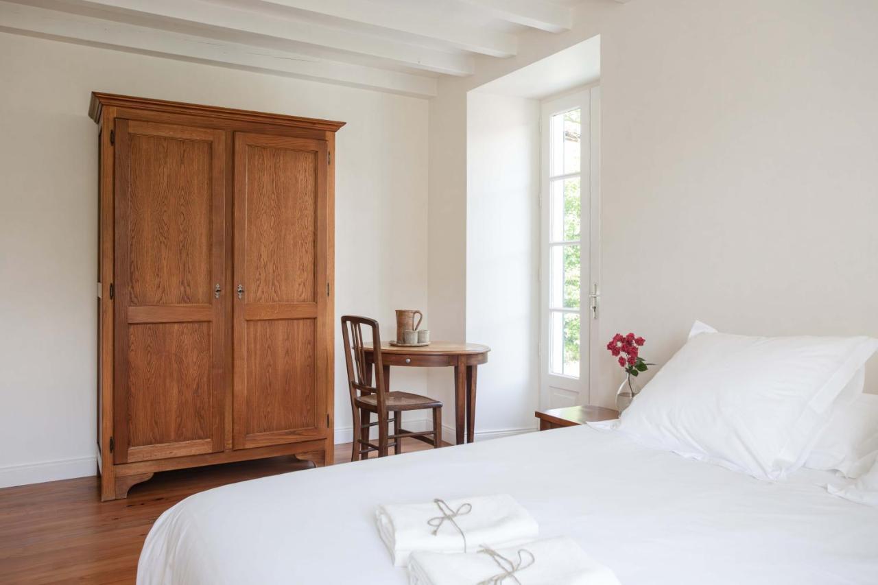 Maison Gamboia, Chambres D'Hotes Au Calme Avec Jardin Hasparren Exterior photo
